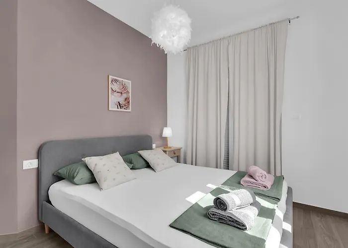 Lägenhet Penthouse Lena *