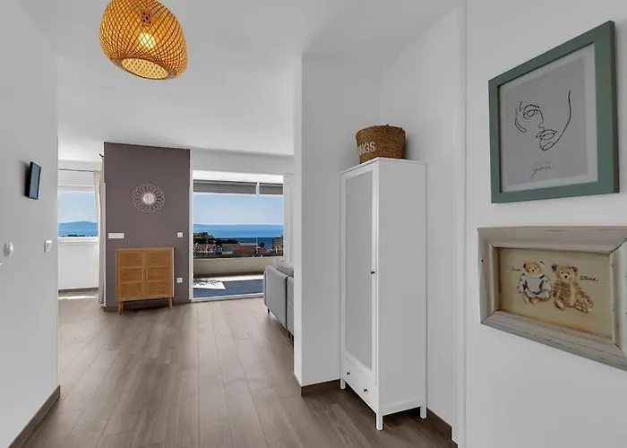 Lägenhet Penthouse Lena