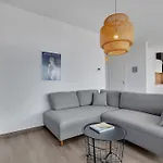 Penthouse Lena Makarska
