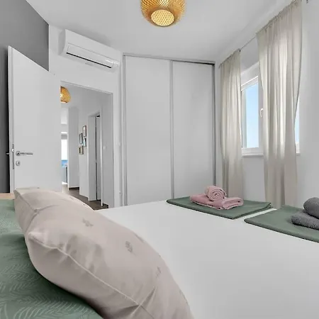 Penthouse Lena Apartament *